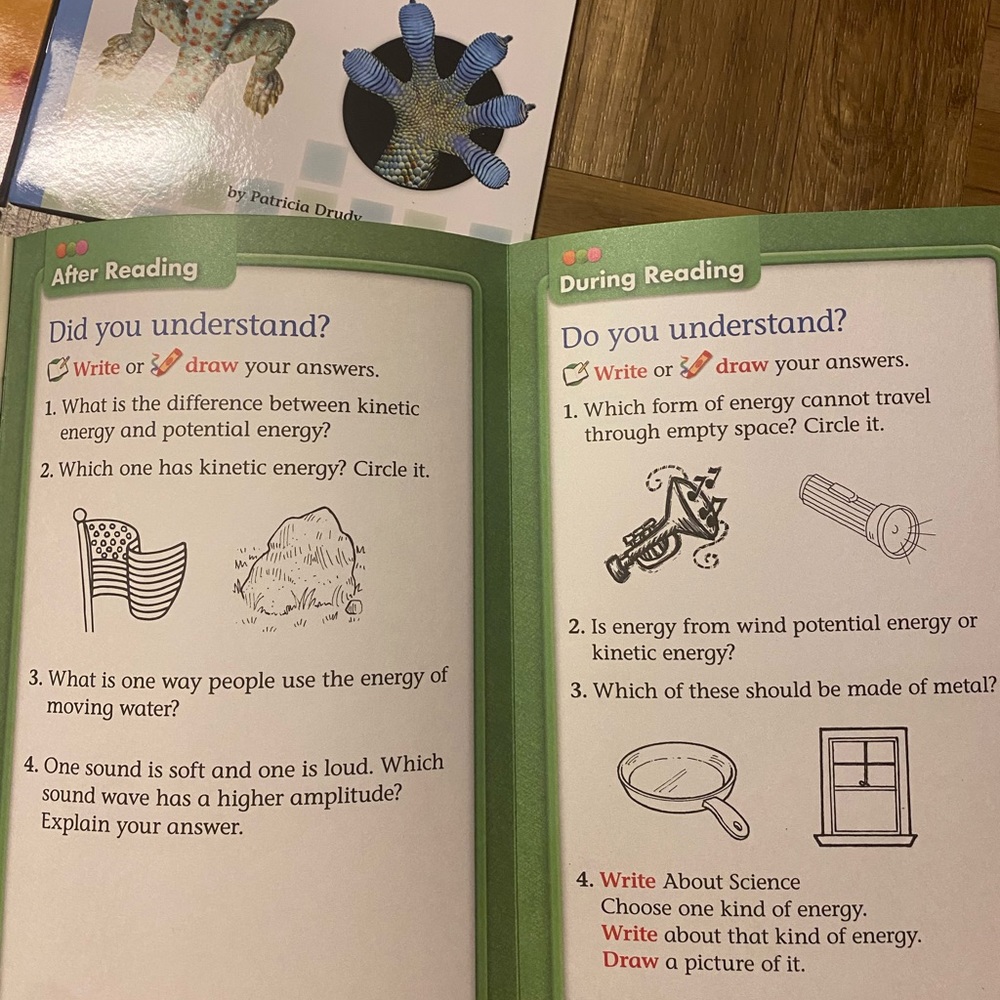 PEARSON: Science Book Collection - Picture 6 of 8